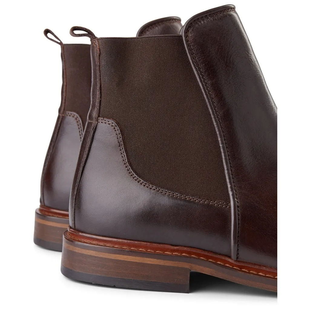 Wyatt Leather Chelsea Boot - BROWN